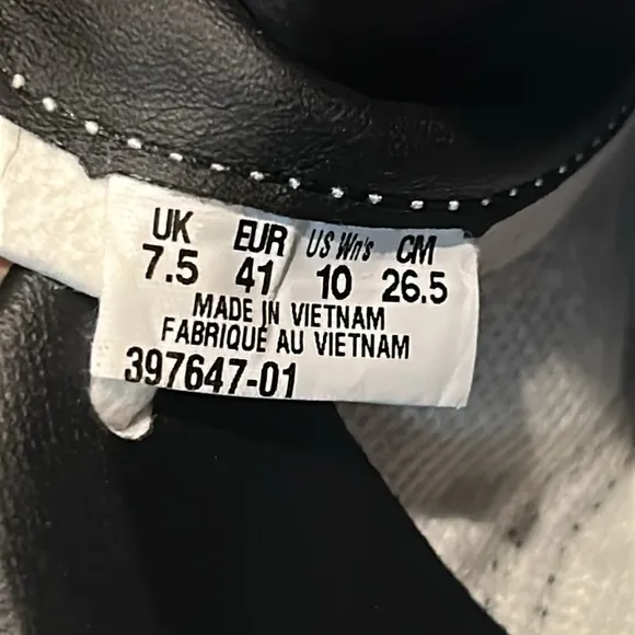 Puma Womens Palermo Sneakers size 10 White Vapor Gray Gum