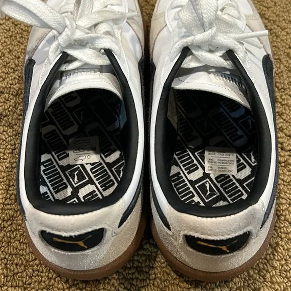 Puma Womens Palermo Sneakers size 10 White Vapor Gray Gum