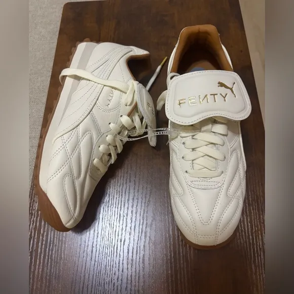 Puma X Fenty Ivory Women's Avanti VL Sneaker NEW