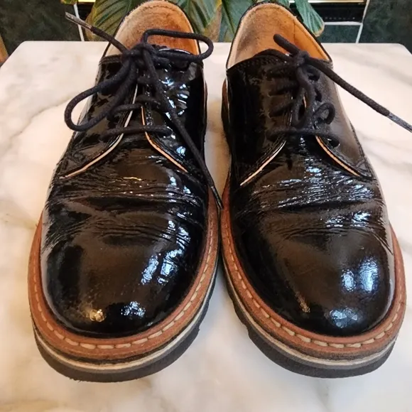 Purified Black Patent Leather Lace-Up Loafers, Sz 38