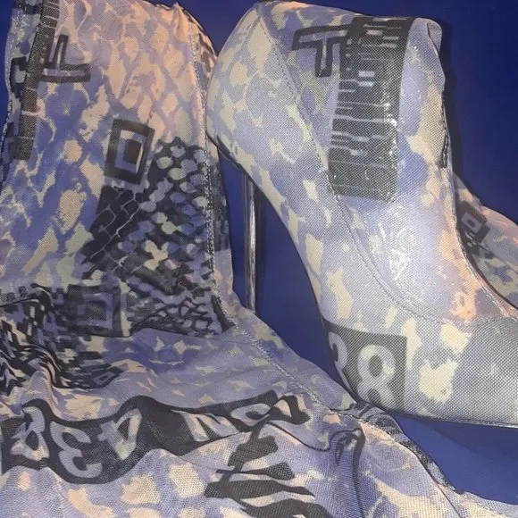 QR CUTIE THIGH HIGH BOOTS