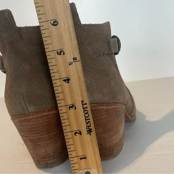 Rachel Comey Women's Heel Ankle Boots Suede Color Tan Pull On