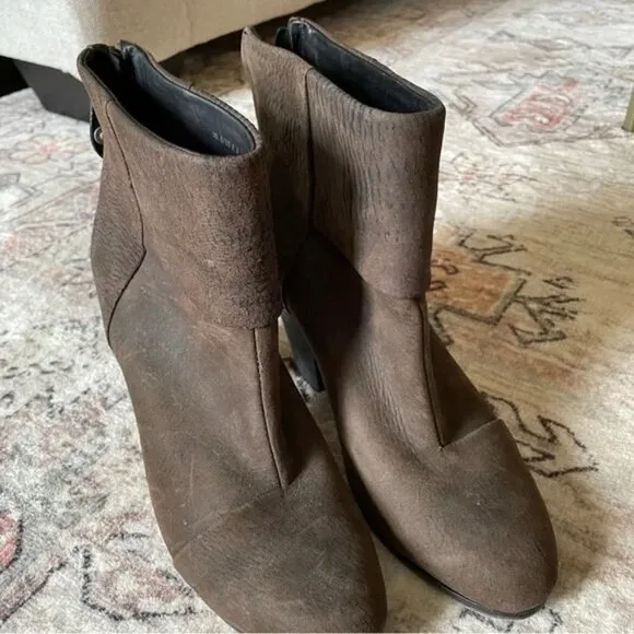Rag &amp; Bone Classic Newbury Leather Booties in Dark Brown Women’s SIZE 9.5 EUC