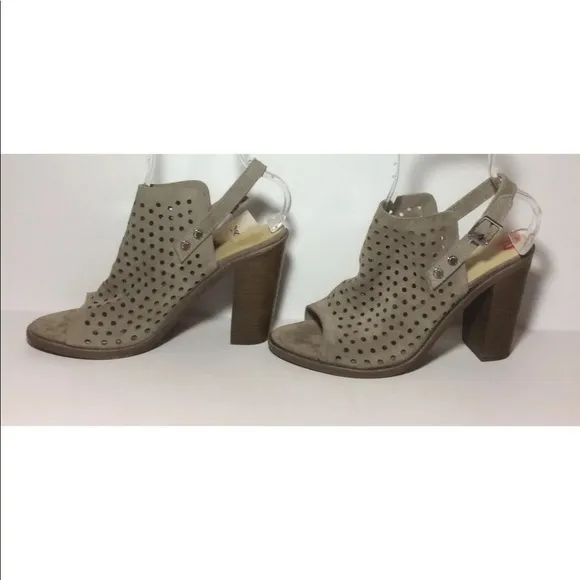 rag &amp; bone Wyatt Perforated Suede Sandal 10 Grey