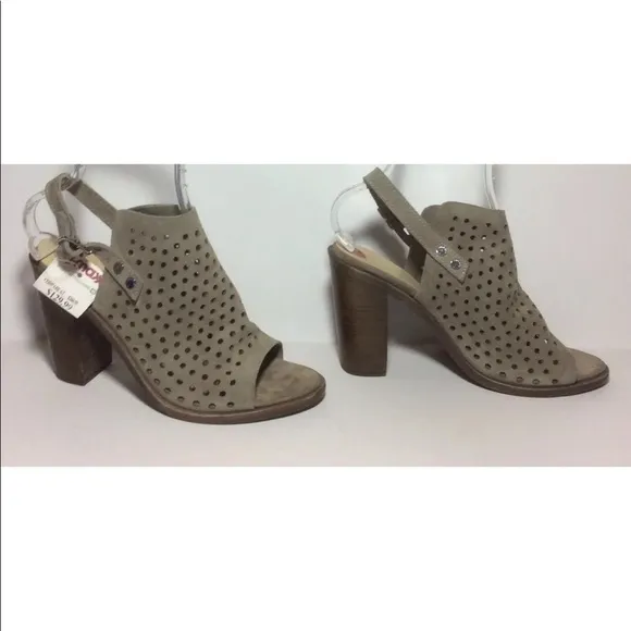 rag &amp; bone Wyatt Perforated Suede Sandal 10 Grey