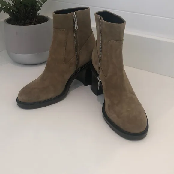 Rag and bone suede boots.