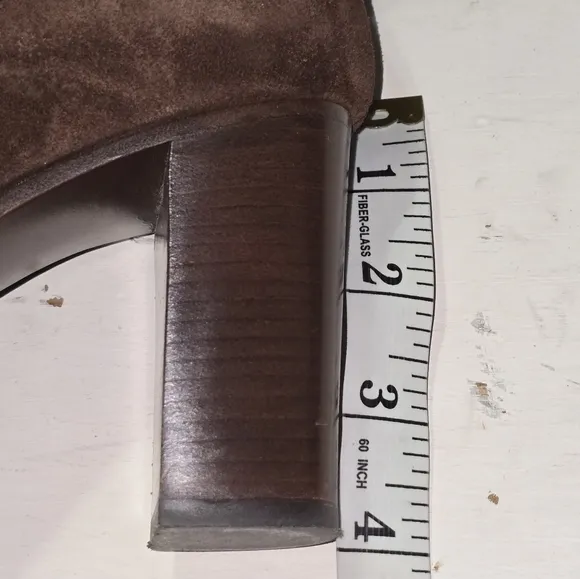 Ralph Lauren Purple Label Elegant Brown Suede Buckle Ankle Boots Size 38 US 8