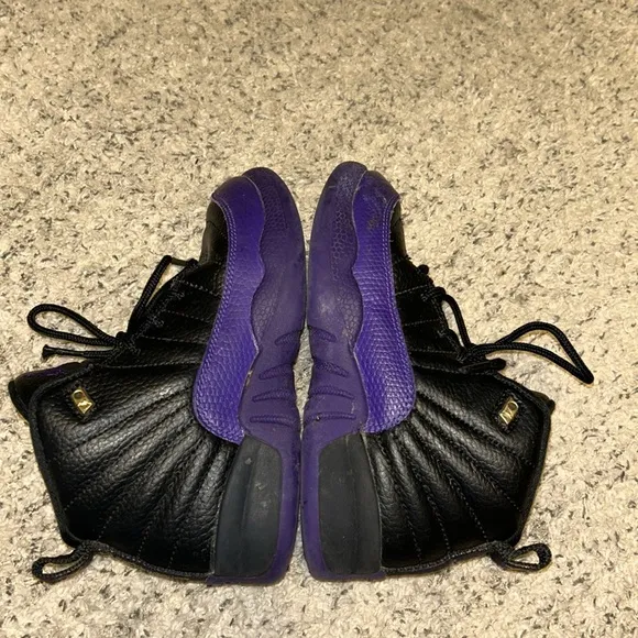 RARE Size 13C Nike Air Jordan 12 Retro “Field Purple” Kids Sneakers 151186-057