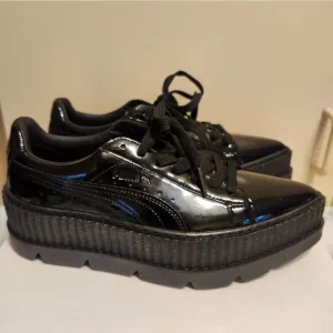 RARE Brand New Puma x Fenty Black Patent Leather Creepers Sneakers Sz.7 Ret $185
