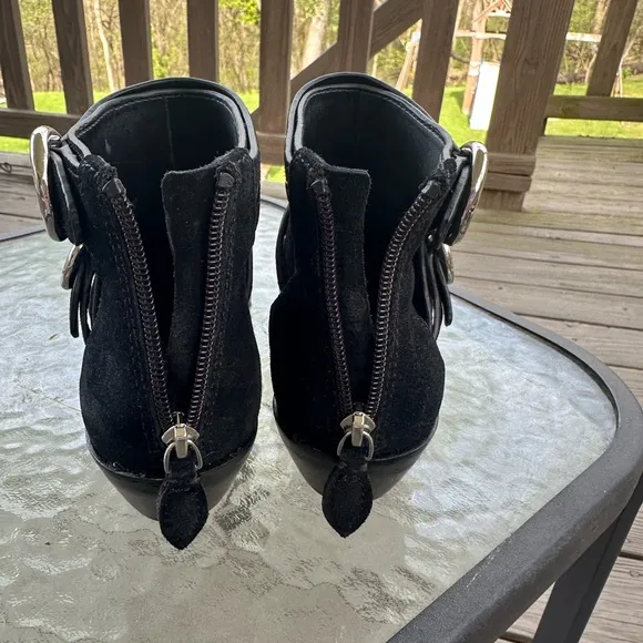 Rebecca Minkoff Kiana Black Studded Buckle Ankle Suede Woman’s Bootie Size 8.5M