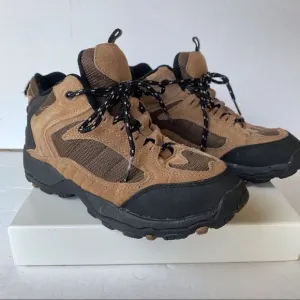 Red Head Brown Suede Ankle Hiking Boots Size 8