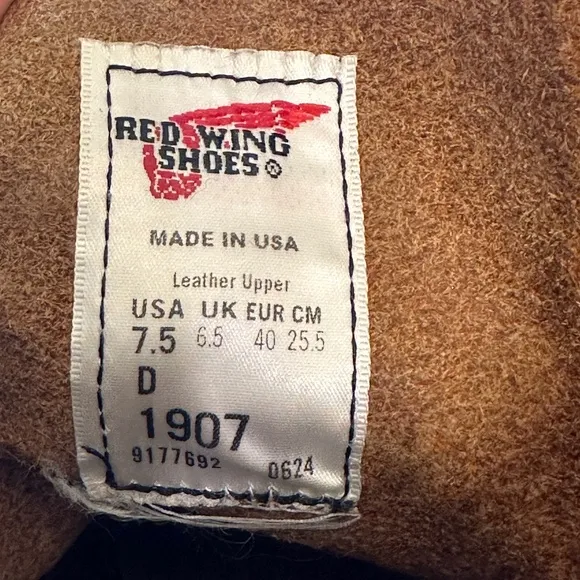 Red Wing Classic 1907 Moc Toe Boot Size 7.5 D Copper Rough and Tough