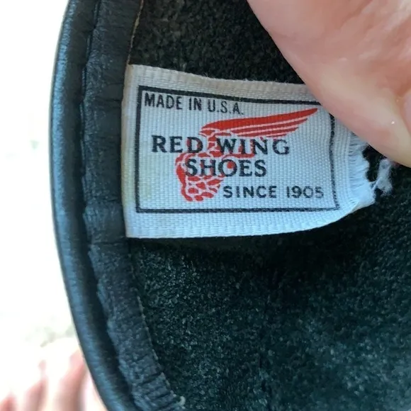 Red Wing Men's Pecos style slip on pull boots