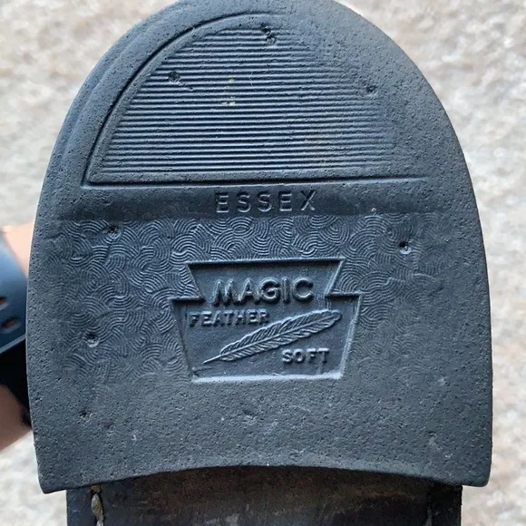 Red Wing Men's Pecos style slip on pull boots