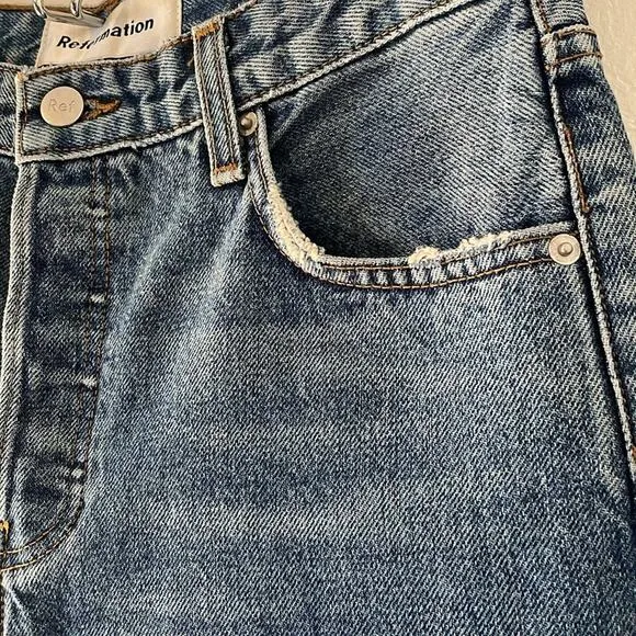 Reformation The Mid Crop Flare Petite Jeans Baltic Wash Size 27
