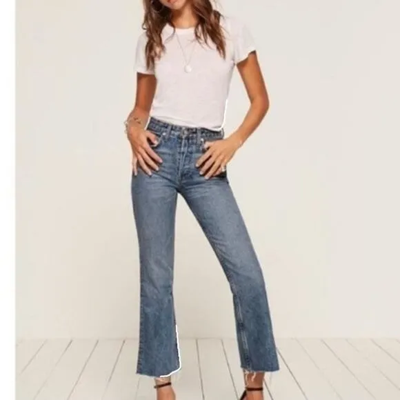 Reformation The Mid Crop Flare Petite Jeans Baltic Wash Size 27