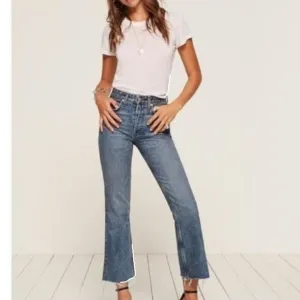 Reformation The Mid Crop Flare Petite Jeans Baltic Wash Size 27