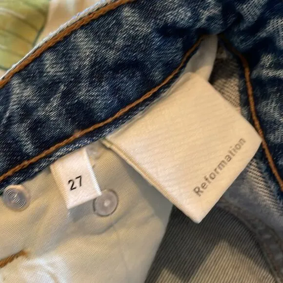 Reformation The Mid Crop Flare Petite Jeans Baltic Wash Size 27
