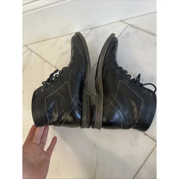 ROAN By Bed Stu Men’s Size 9 Black Leather Wing Tip Ankle Boots Excellent Shape