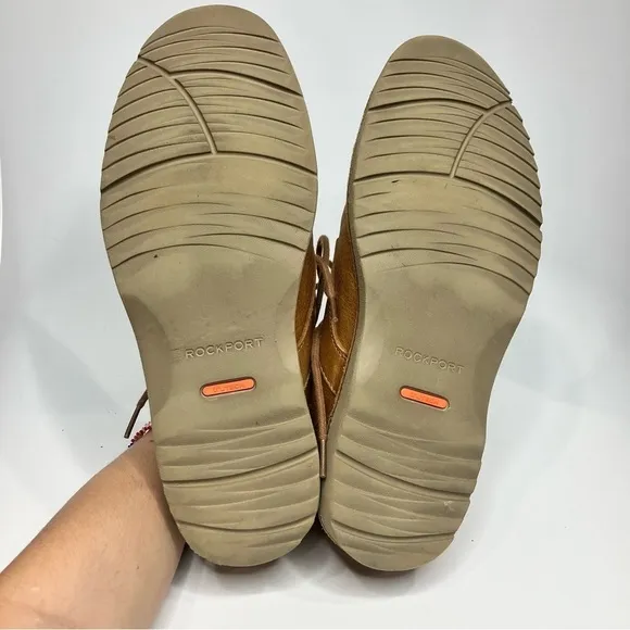 Rockport tan leather chukka boots size 10.5