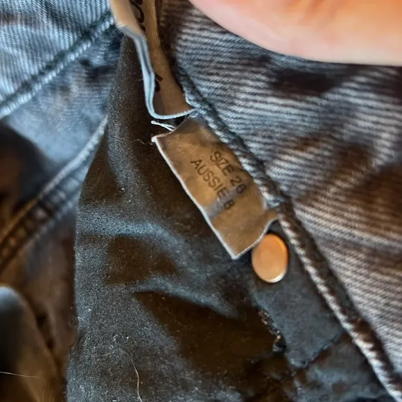 Rolla’s Classic Straight Jeans in Vintage Black