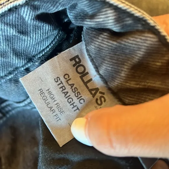 Rolla’s Classic Straight Jeans in Vintage Black