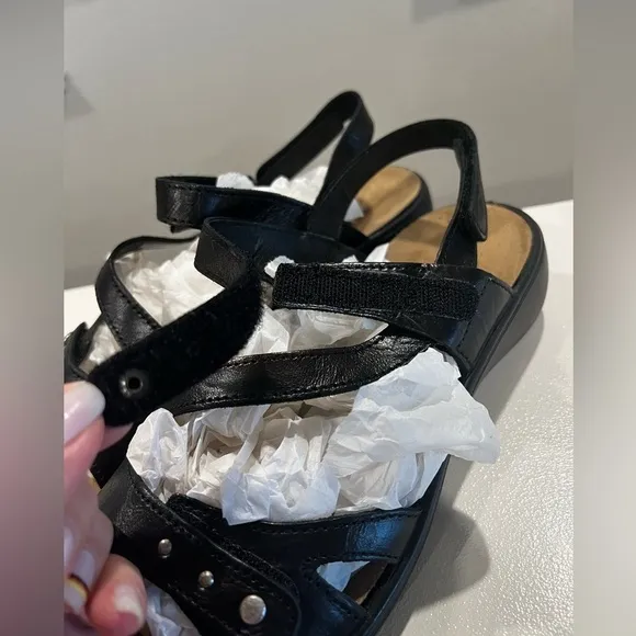 ROMIKA IBIZA - NEW - US 7.5/8 - (Euro 38)