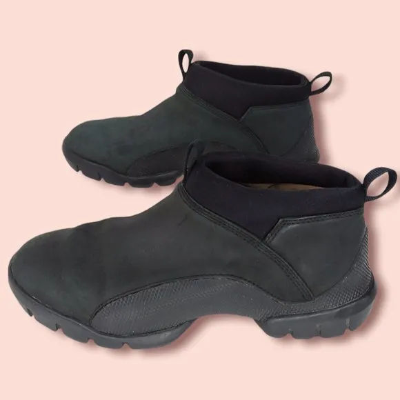 Roots Black Leather Sneaker Ankle Boots Size 8.5M Minimalist Slip On Canada