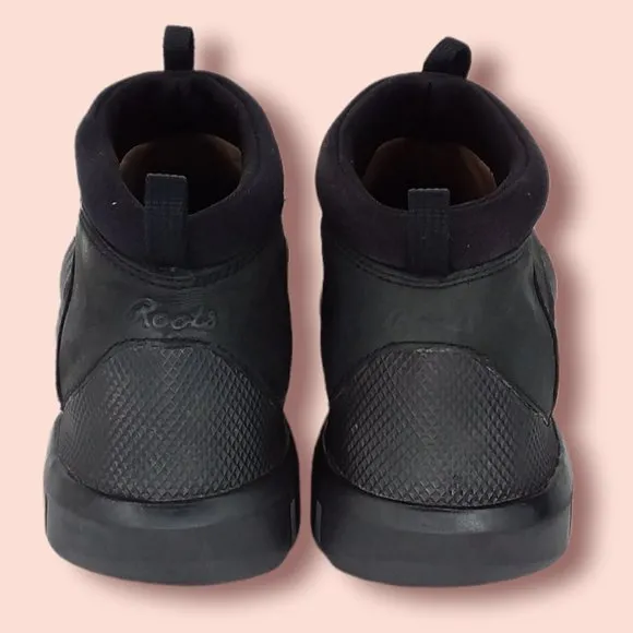 Roots Black Leather Sneaker Ankle Boots Size 8.5M Minimalist Slip On Canada