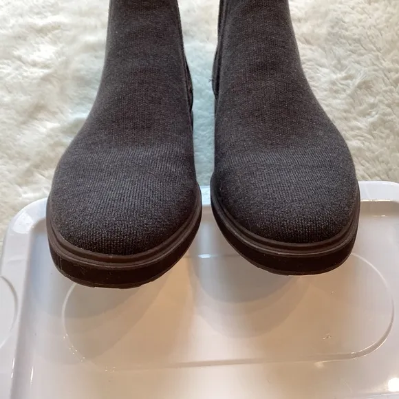 Rothy’s Merino Chelsea Boots