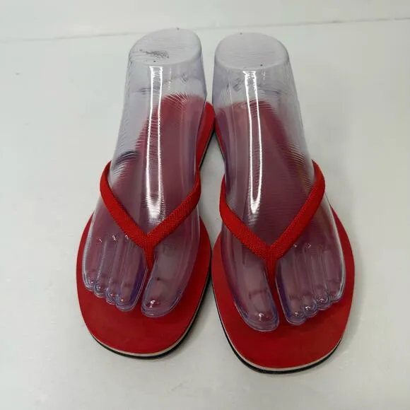 Rothys Womens size 6 Red The Flip Flop Firecracker Slip On Sandals Flat Thong