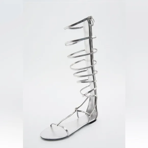 ✨SALE✨ ZARA TALL FLAT LEATHER GLADIATOR SANDALS ✨SALE✨