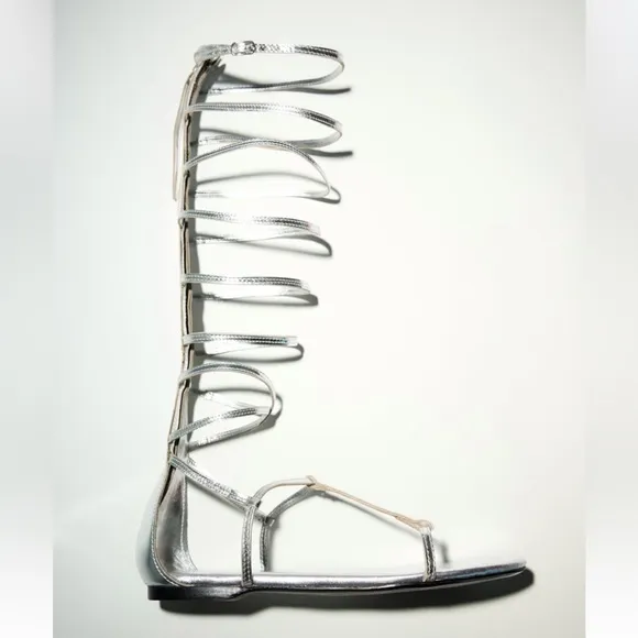 ✨SALE✨ ZARA TALL FLAT LEATHER GLADIATOR SANDALS ✨SALE✨