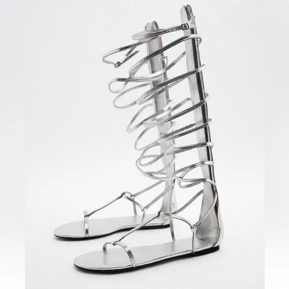 ✨SALE✨ ZARA TALL FLAT LEATHER GLADIATOR SANDALS ✨SALE✨