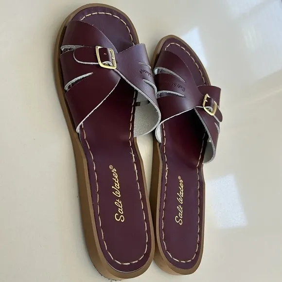 Saltwater Sandal Classic Slide Adult women’s  Size 8 Claret
