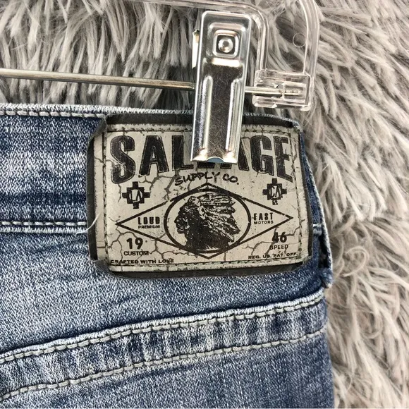 Salvage Jeans Buckle Mens 31R Mayhem Straight Leg Regular Fit Whiskered