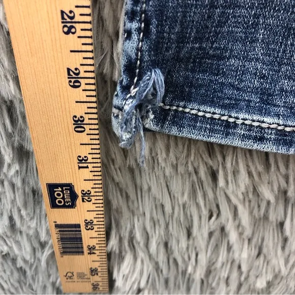 Salvage Jeans Buckle Mens 31R Mayhem Straight Leg Regular Fit Whiskered