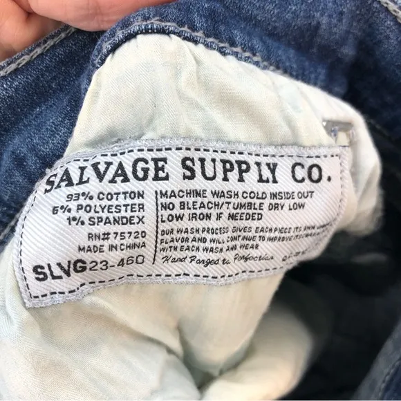Salvage Jeans Buckle Mens 31R Mayhem Straight Leg Regular Fit Whiskered