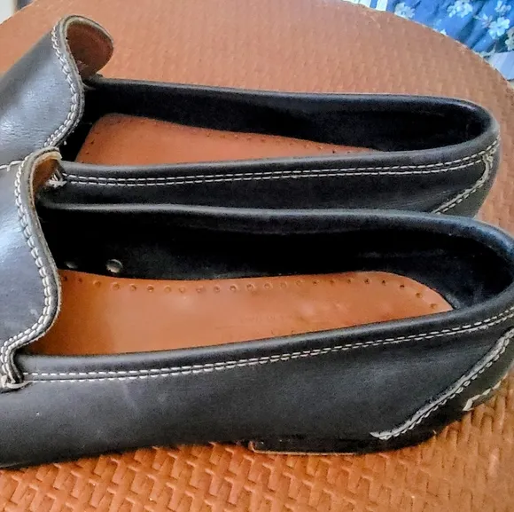 Salvatore Ferragamo Black Leather Women's Loafers 7.5