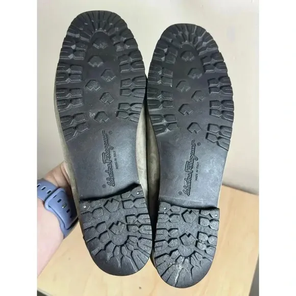 Salvatore Ferragamo Gray Suede Leather Tassel Loafers 8 B Preppy Academia