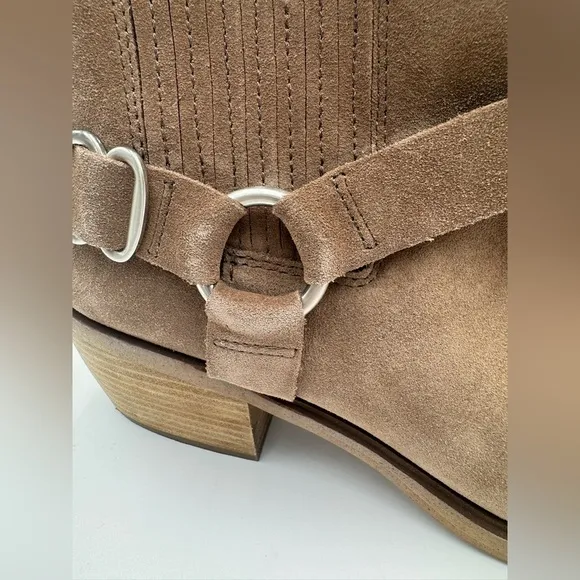 Sam Edelman Bellamie Stacked Heel Squared Toe Pull on Ankle Boots in Deep Taupe