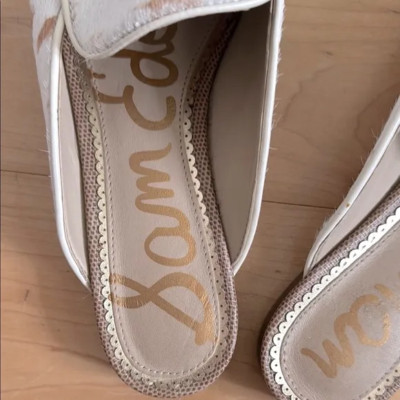 Sam Edelman Cream and Brown Leather Loafers with Gold Detail