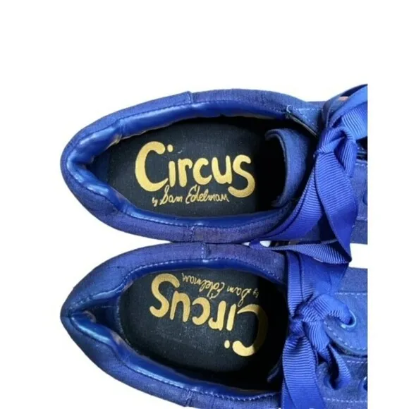 Sam Edelman Fashion Low Top Sneaker Size 10 M NWOB Poseidon Blue Silk Charms
