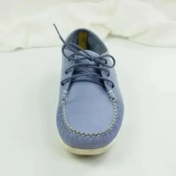 SAS 8.5 Women Blue Leather Lace Up White Stitch Accent Side Vent Comfort Loafers