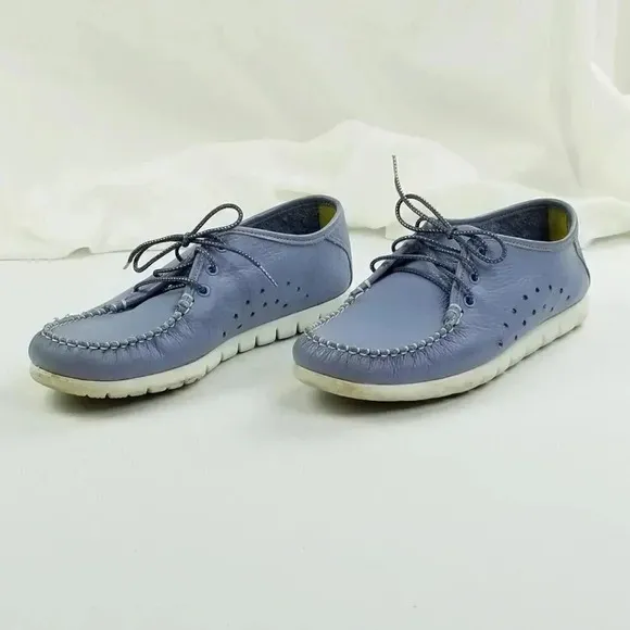 SAS 8.5 Women Blue Leather Lace Up White Stitch Accent Side Vent Comfort Loafers