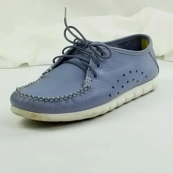 SAS 8.5 Women Blue Leather Lace Up White Stitch Accent Side Vent Comfort Loafers
