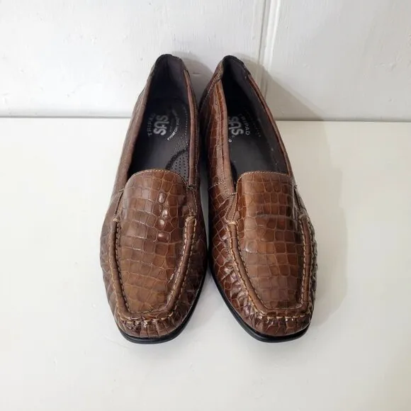 SAS Croc Embossed Leather Loafers Size 7N
