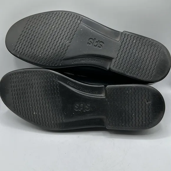 SAS men’s black genuine leather slip-on loafers, size 11
