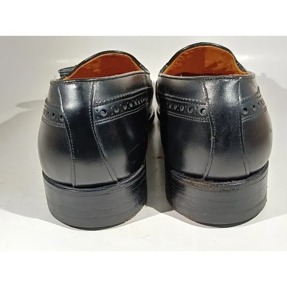 Saxone Loafers Men's Size 7D Black Tasseled Genuine Leather Goodyear Welted