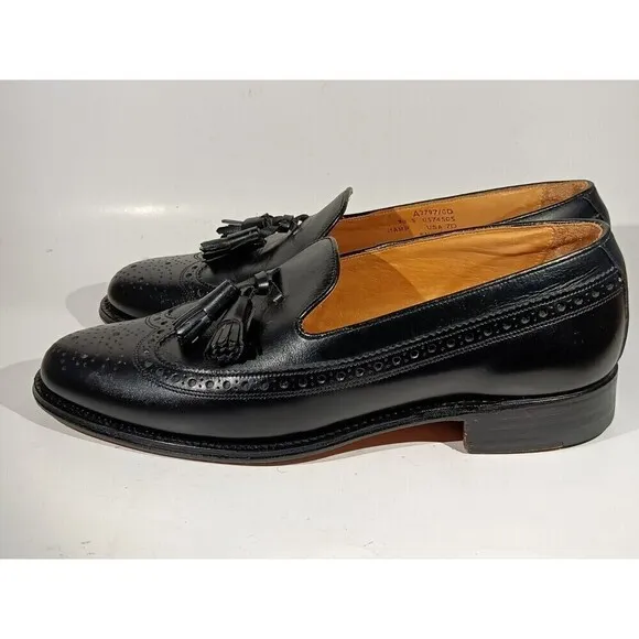 Saxone Loafers Men's Size 7D Black Tasseled Genuine Leather Goodyear Welted